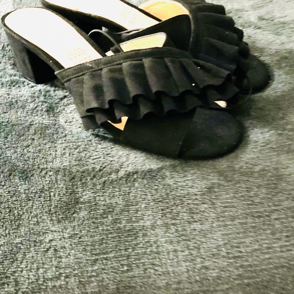 Liz Claiborne Fringe Mules/Heels - Picture 11 of 12